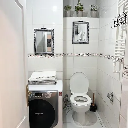 Апартаменты Mika Homes
